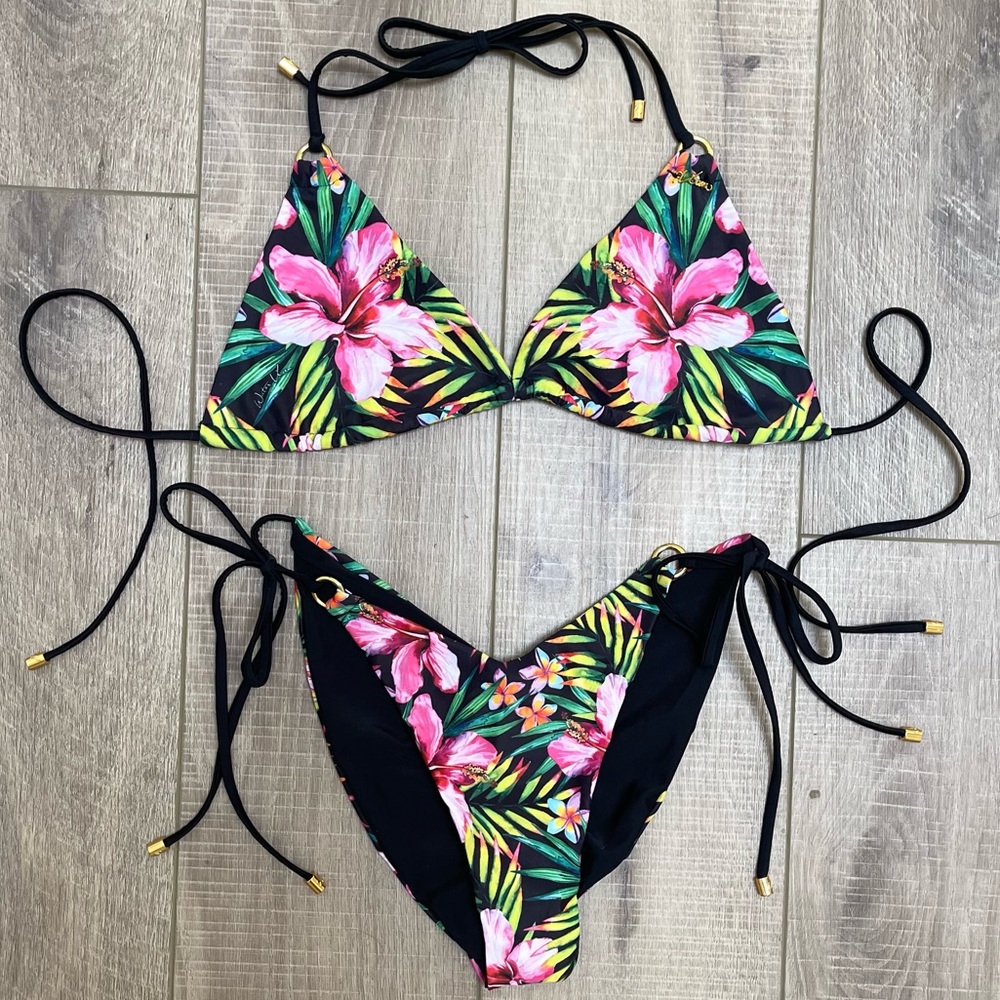 Beautiful Floral Water Vixen Bikini 🌺